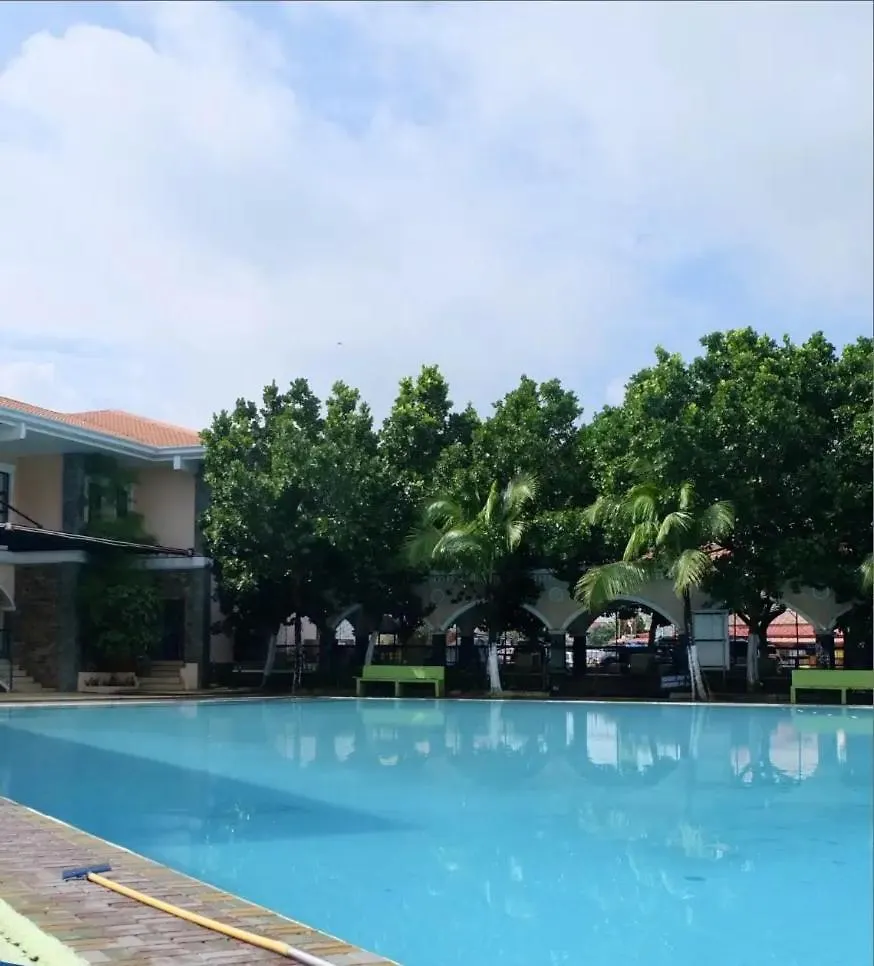Clark International Airport Xevera Whiz Staycation Duplex Townhouse With Two Rooms Mabalacat 0*,