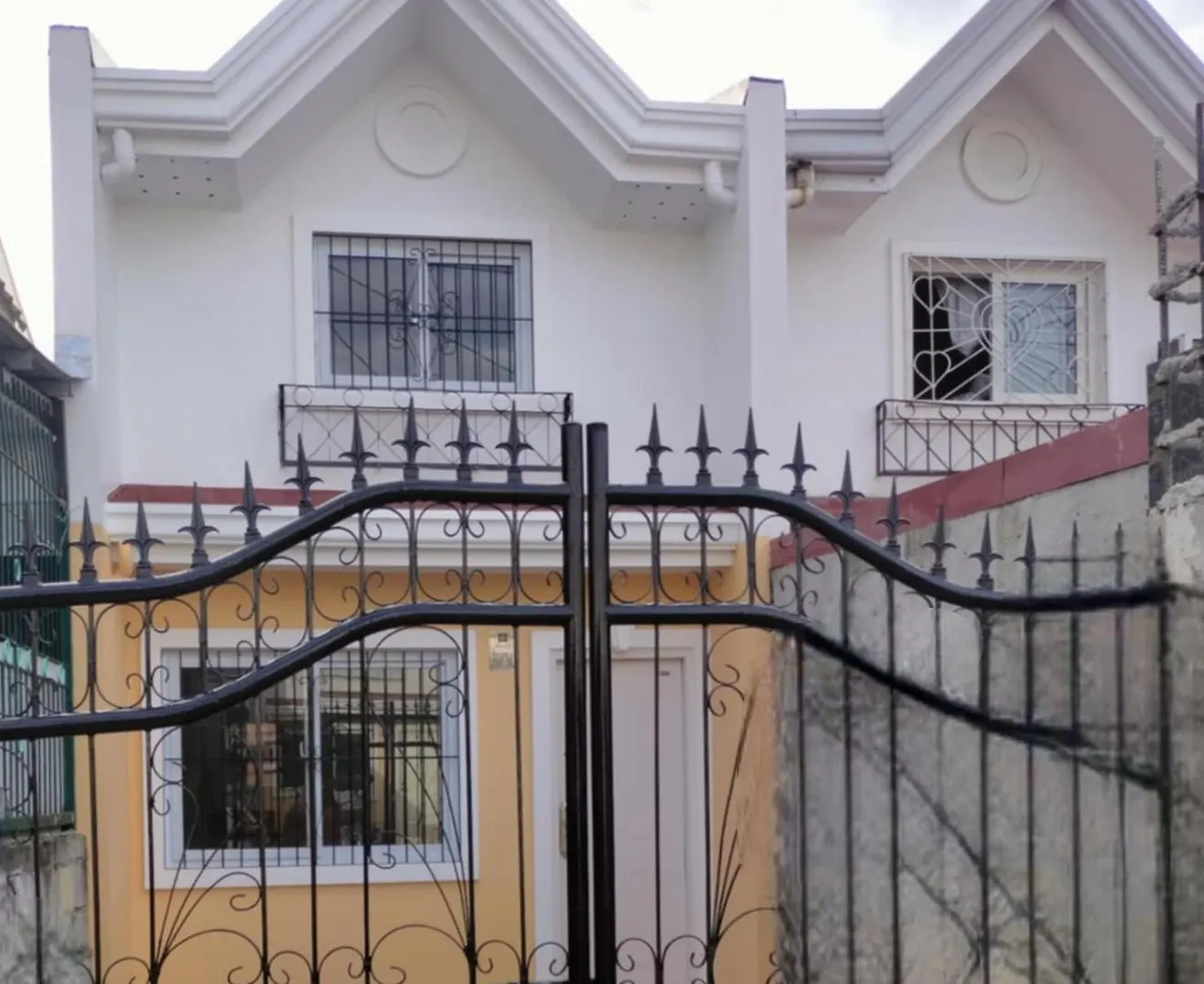 Clark International Airport Xevera Whiz Staycation Duplex Townhouse With Two Rooms Mabalacat