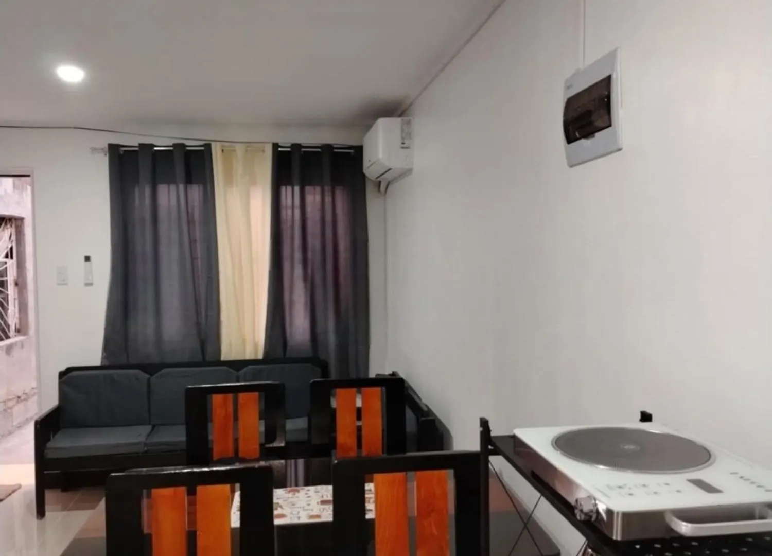 Holiday home Clark International Airport Xevera Whiz Staycation Duplex Townhouse With Two Rooms Mabalacat