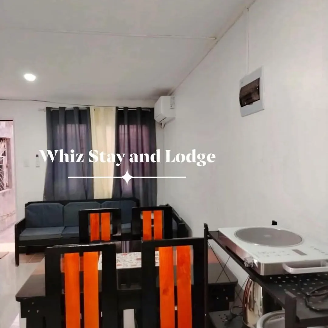 Clark International Airport Xevera Whiz Staycation Duplex Townhouse With Two Rooms Mabalacat Holiday home